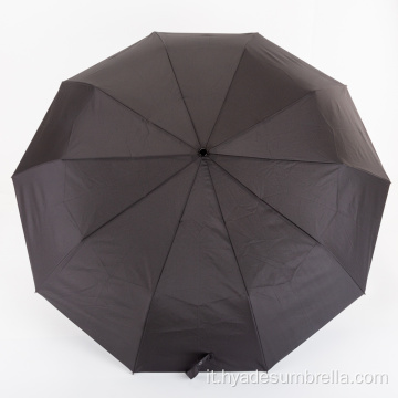 Il miglior ombrello pieghevole antivento compatto per viaggiare